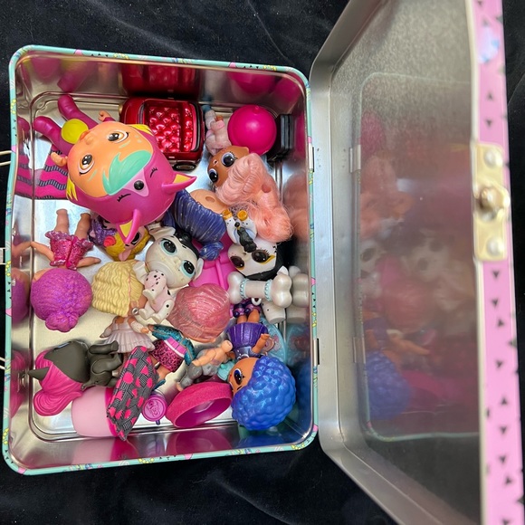 SHINE BRIGHT Tin Lunch Box. Pre-Owned. Filled with Shine Bright little toys. - Picture 8 of 11